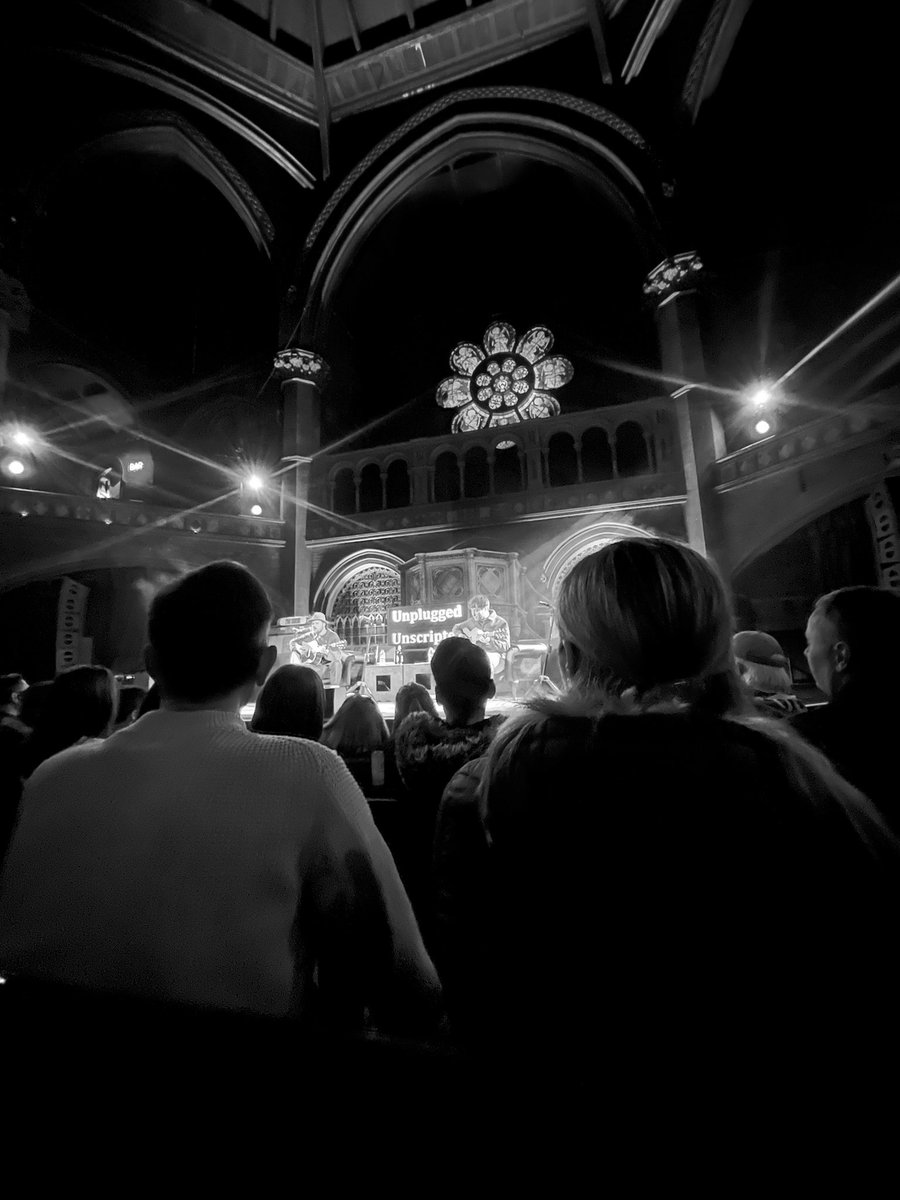 S L O W * H O R S E tweet media