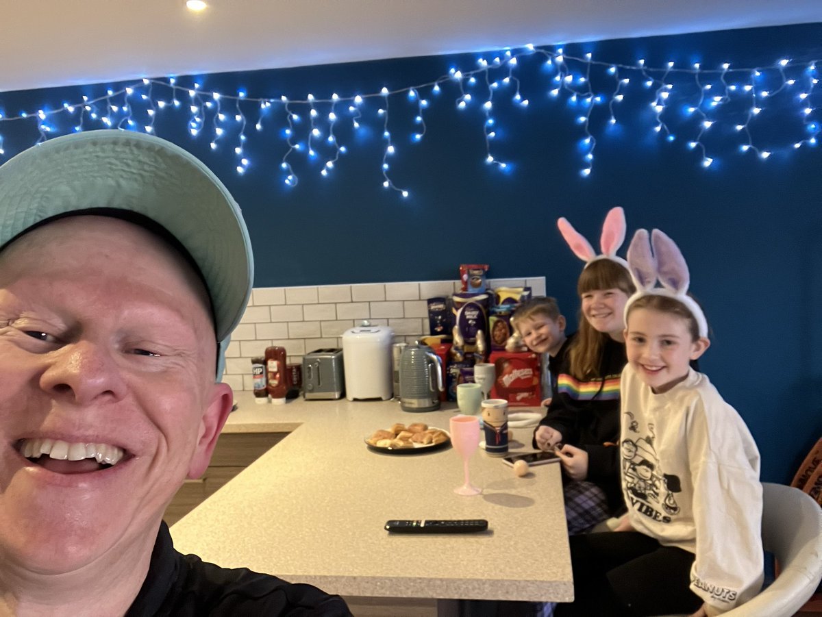 20 miles this morning. Last long run before <a href="/MHTMarathon/">Manchester Marathon</a>. Nice to join in with nephew and nieces’ Easter breakfast at half way point. Very convenient pit stop. I wonder if they could do the same on race day.