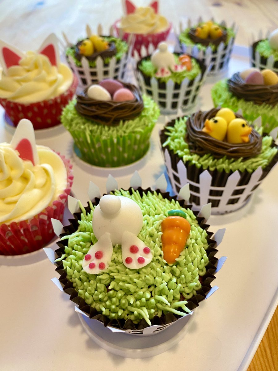 mrsbbakes's tweet photo. Last Easter cupcakes out for delivery!
#mrsbbakes #cupcakes #sweettooth #HappyEaster #baking #cute #bunny #colourful #homemade #delicious #foodphotography #handmade #supportsmallbusiness @ChefSamltd https://t.co/p0xvjcxc2W