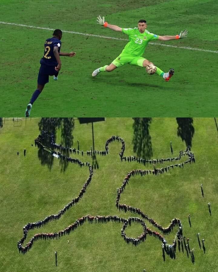 MuzzRajput's tweet image. #งานบอลจุฬาธรรมศาสตร์ 
#TransDayOfVisibility 
Most iconic save.. wowww!
#Argentina ⚽️