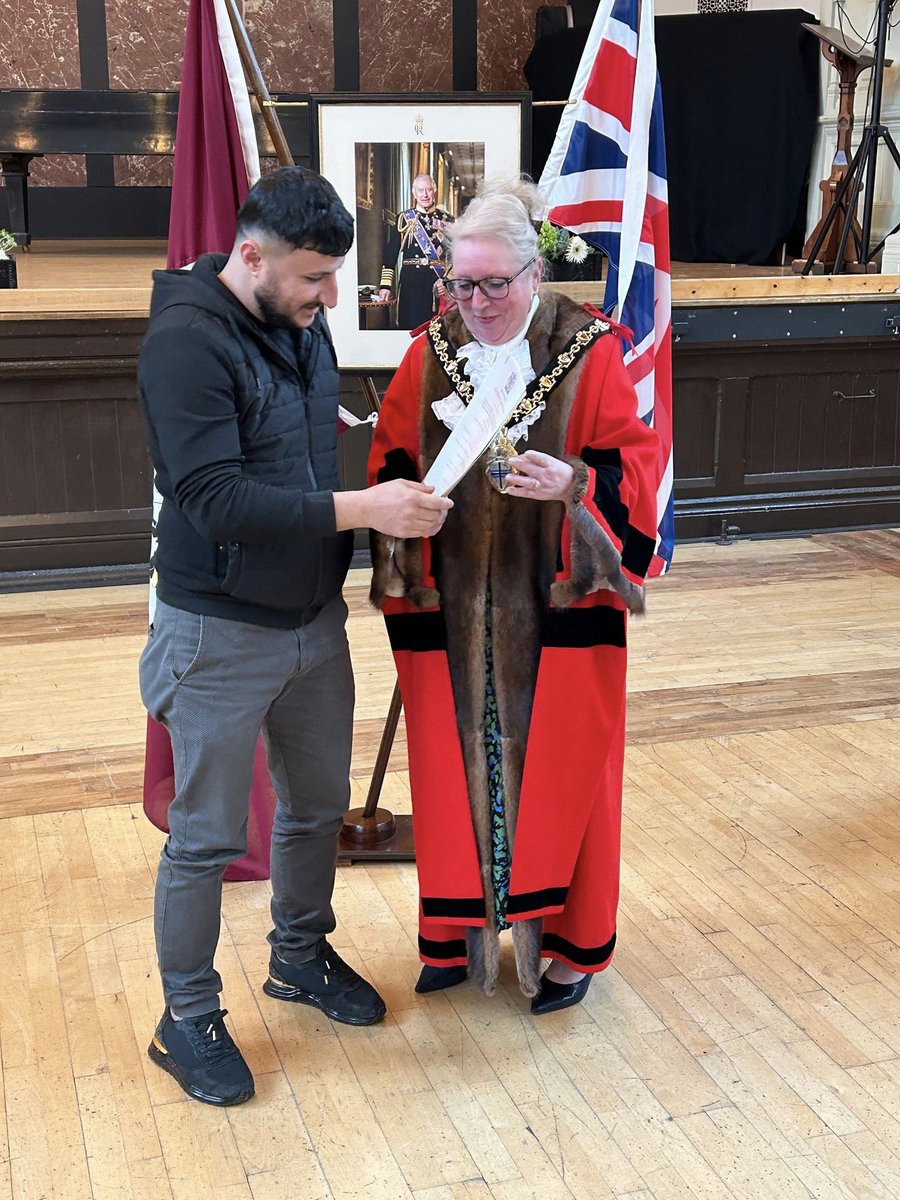 Last week was citizenship ceremony number 11 where we welcomed 15 new citizens from 11 different countries! Our new citizens came from Poland, Brazil, Hungary, Qatar, Sri Lanka, Thailand, Turkey, Syrian Arab Republic, India, Philippines and Portugal - welcome everyone 🇬🇧