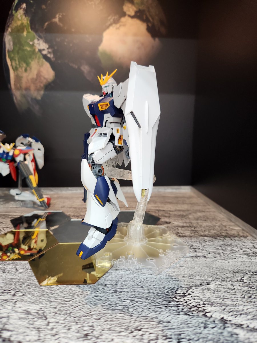 kagura0523's tweet image. #entrygrade
#ガンプラ

久しぶりのキット製作
entrygradeのニューガンダム
ほぼ素組で塗装はオリジナルです。
これからデカール作業・・・
まだまだかかるね