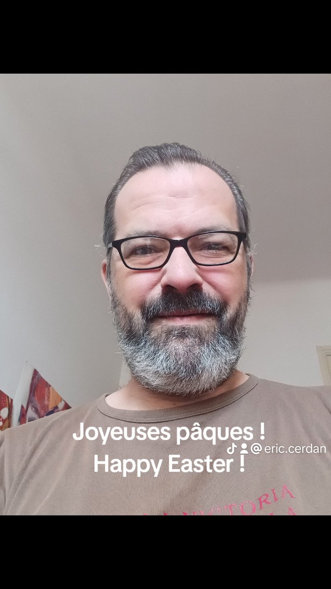 Eric_the_Dancer's tweet photo. Joyeuses pâques / Happy Easter ! https://t.co/9f2AHEiboE
