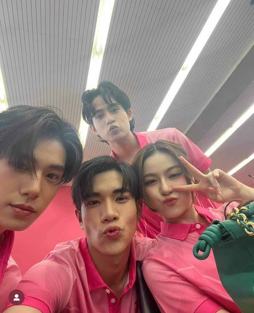iianSol's tweet photo. Fourth on pink is goddam pretty. 😍🎀
#Fourthnattawat @tawattannn_ https://t.co/9v0j0WdLWf