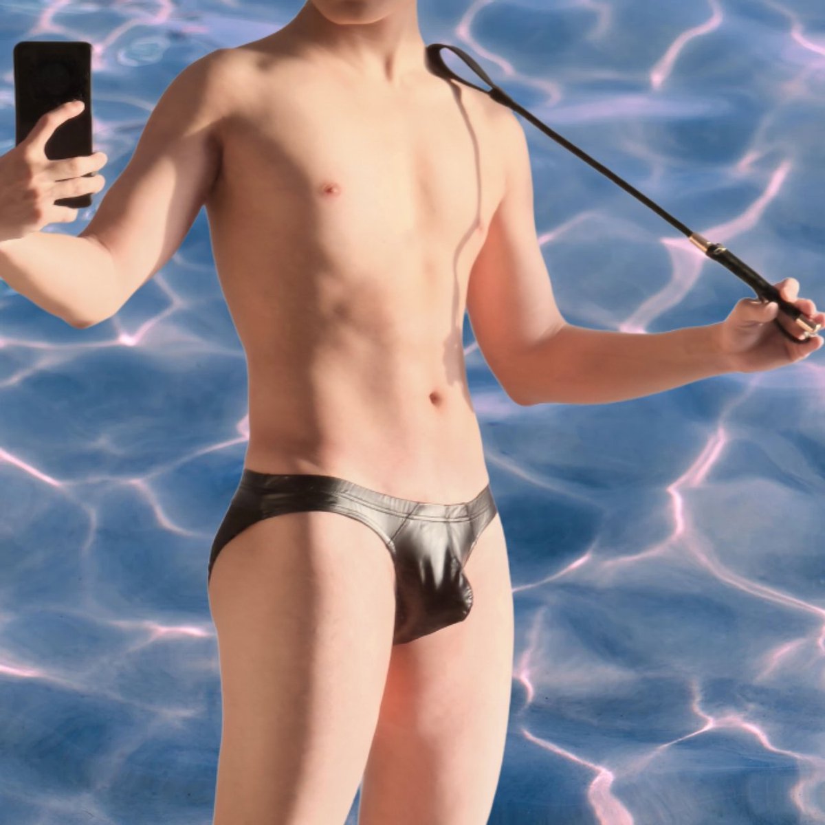 epiph1llum's tweet photo. 那里有��痒 https://t.co/4QyFk0kcpG