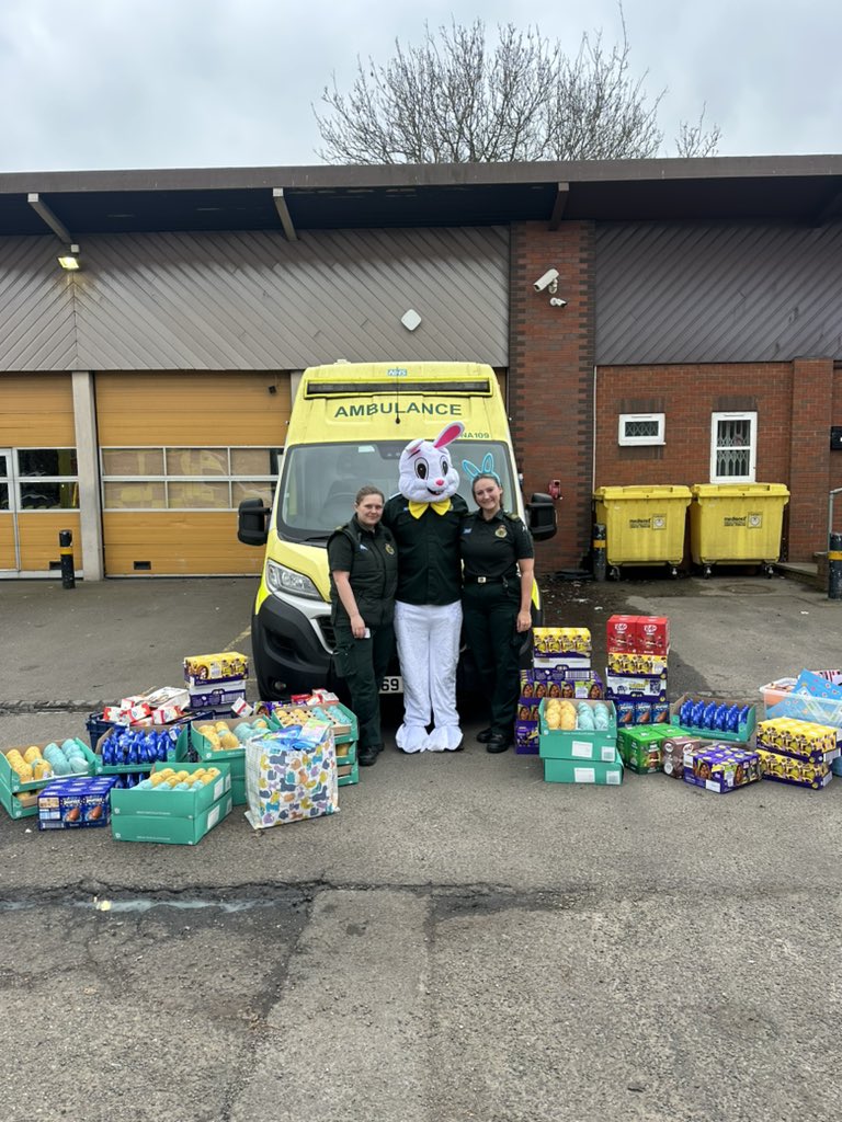 Set up to deliver all the eggs with our wonderful Easter bunny in tow! Still chance to donate to the charity pot : justgiving.com/page/natasha-d…