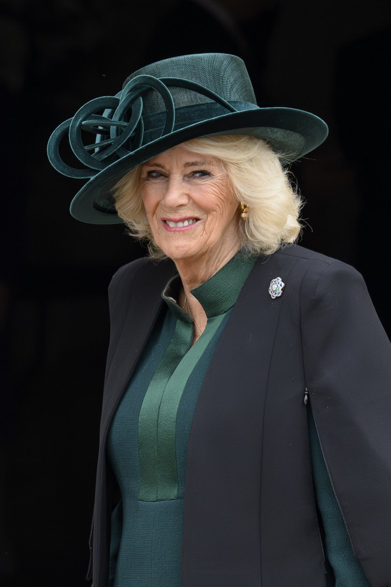 King Charles and Queen Camilla arrive at St Georges Chapel Windsor for the Easter Service #Easter #KingCharles #QueenCamilla