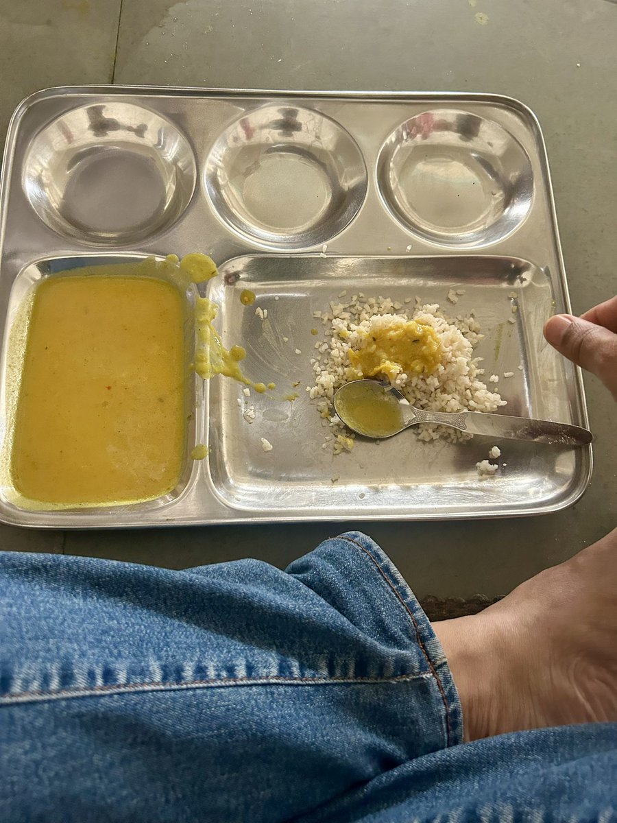 Best meal of the world ( specially Sunday) Kadi Chawal Langar at Historic Gurudwara Dukh Nivaran Guru Da Taal Agra. Shukrana for a good year and prayers for an even better 2025.