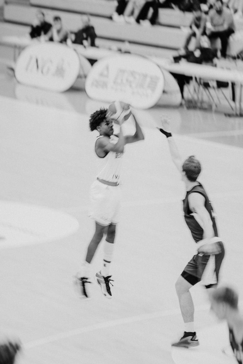 _felixsteiner's tweet photo. Rein in Tag 2 beim AST. 📸 Der hier hatte gestern mal richtig Laune. Christian Anderson mit 31 Punkten zum Auftakt der U18 gegen Tschechien. #AST24 #dbb #beyondhoops https://t.co/vK0pRHZHQu