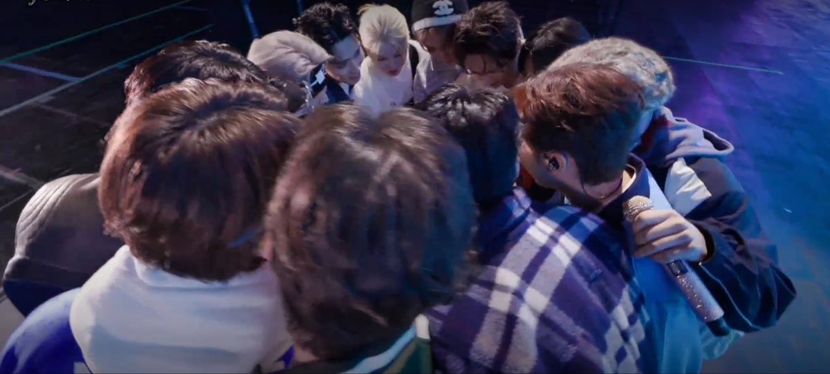 look at how happy seventeen is 🥹