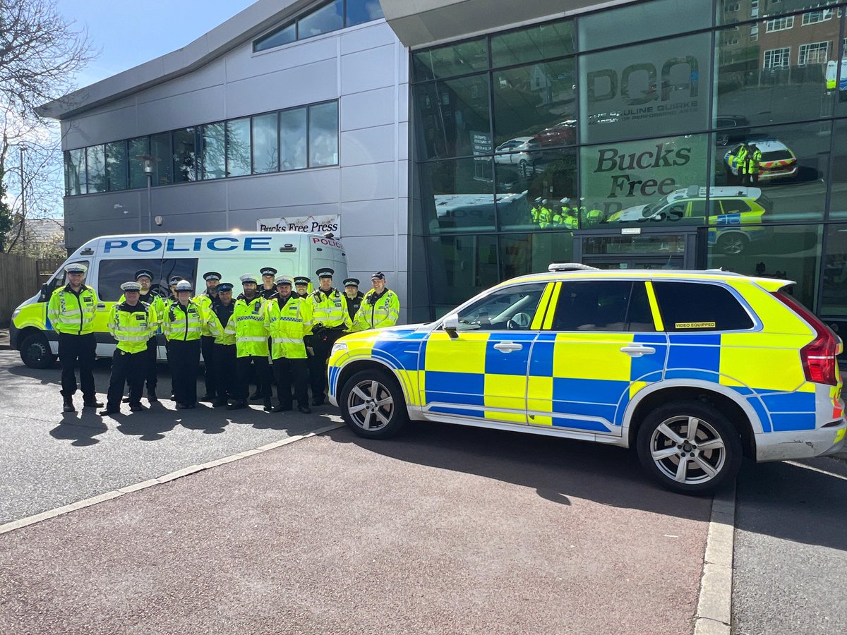 Yesterday 12 Special Constables supported @tvprp with an ANPR operation in the High Wycombe/ Amersham area, through the day a number of vehicles were stopped for various offences.