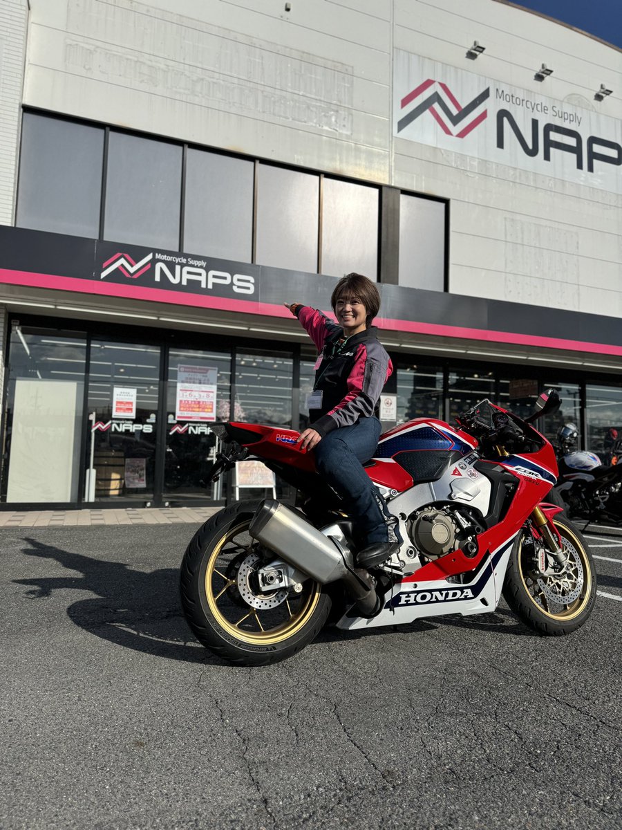 も〜い〜くつねーるーとー 名古屋モーターサイクルショー‼️🏍️✨ MIISA、5.6.7日の3日間NAPSさん ブースにおります❣️ 土日は、 14時〜MIISA トークショー 14時30分〜15時まで MIISAグッズ販売やります‼️ お待ちしてますねー🥰 #名古屋モーターサイクルショー 拡散希望です😊🙏