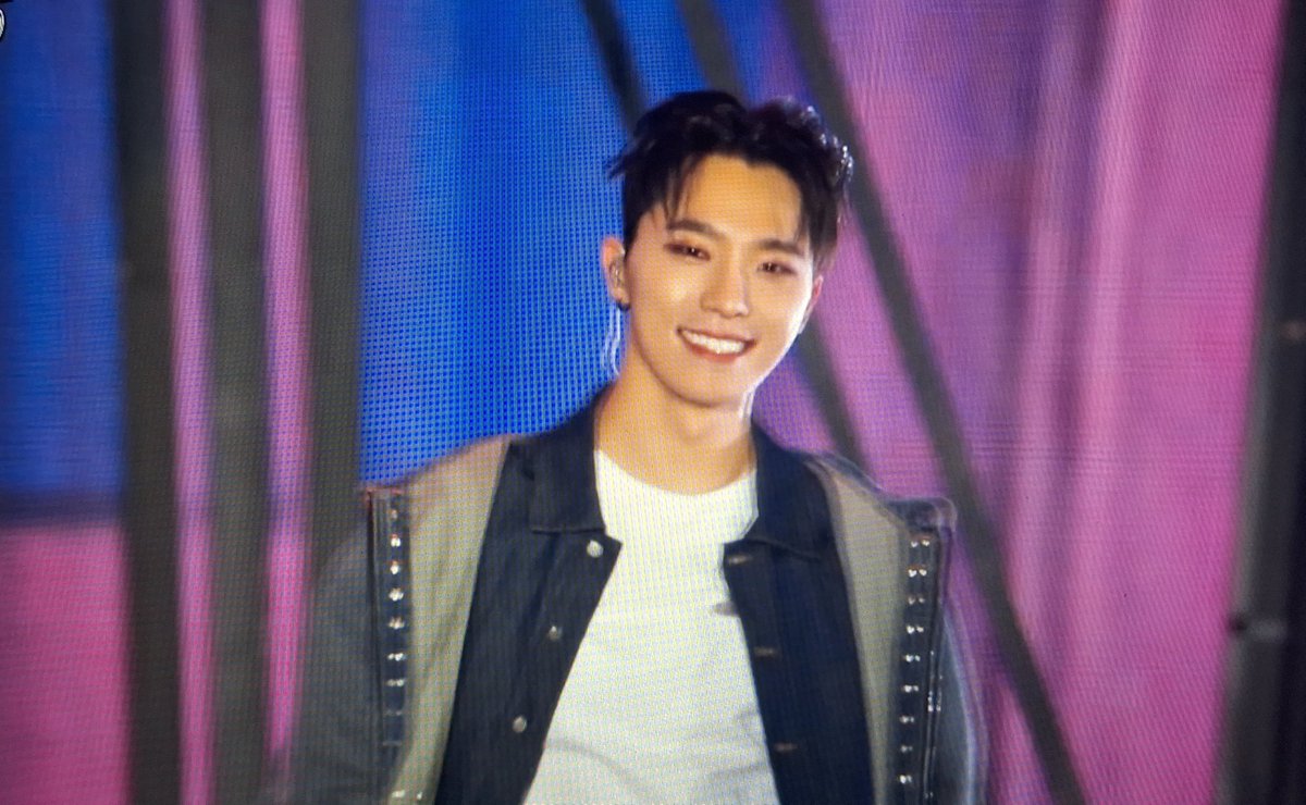 Ang ganda talaga ng smile ni Dino 😍