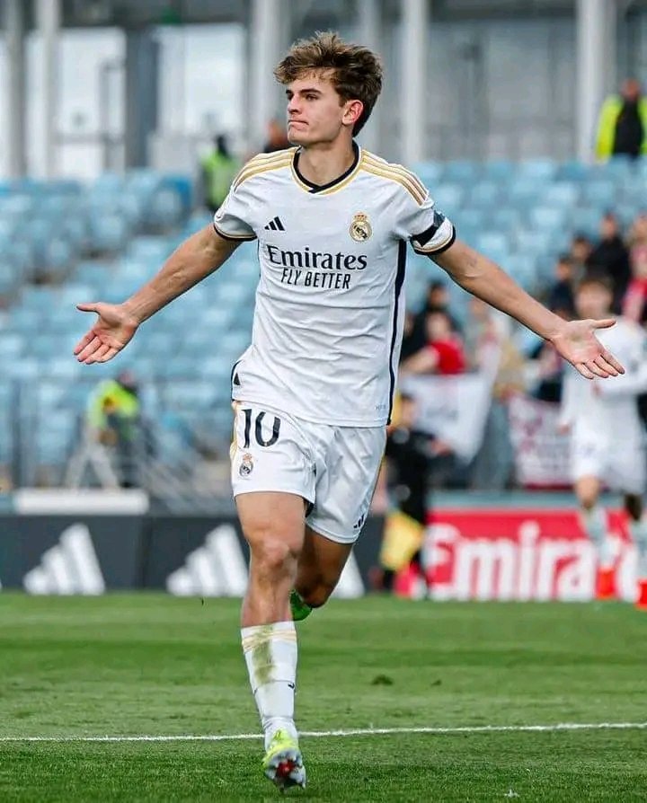 🚨BREAKING: Real Madrid's management and coaches have great faith in Nico Paz, and they plan to promote him to the first team for the upcoming season.

#Realmadrid 
#Nicopaz
#RealSportingRacing 
#NextSeason