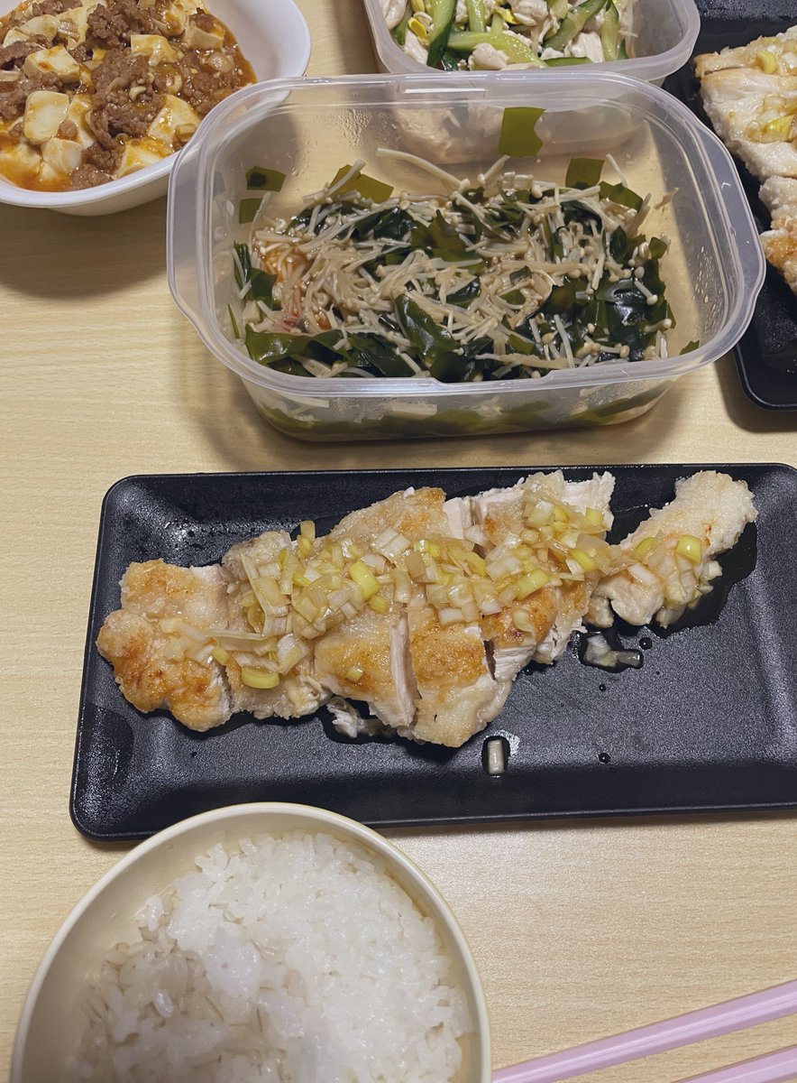 Usaramoti's tweet photo. 飯作ってもらた https://t.co/xwV7UdIL1P