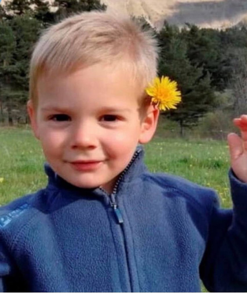 JeanMessiha's tweet photo. Le corps du petit #Emile a été retrouvé par un promeneur près du hameau du Haut-Vernet.

Au matin de Pâque.

Que son âme repose en paix auprès du Christ.

Pensées émues et affectueuses à la famille. https://t.co/CDKBdrD2fD