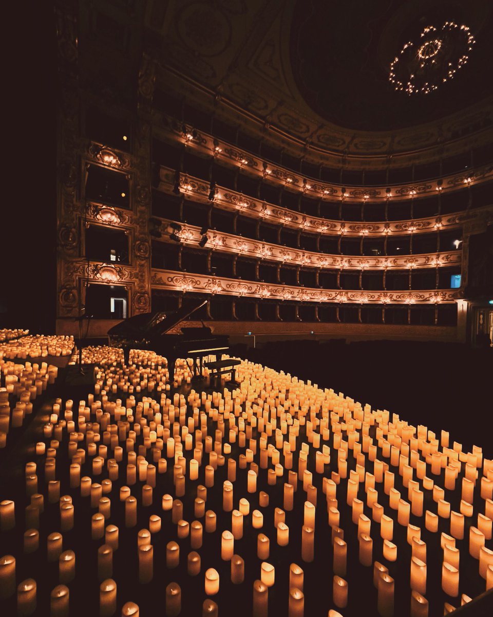 L’Arte è Pace 🕊️🕯️ Con un augurio sincero affinché la pace risuoni nei cuori di tutti, buona Pasqua dal Teatro Regio di Parma 🎼🌈🎼 #teatroregioparma #parma #peace #music #art #pasqua #culture #operahouse #happyeaster