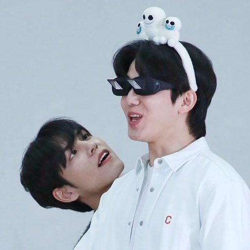 이사진머지ㅋㅋㅋㅋㅋㅋ