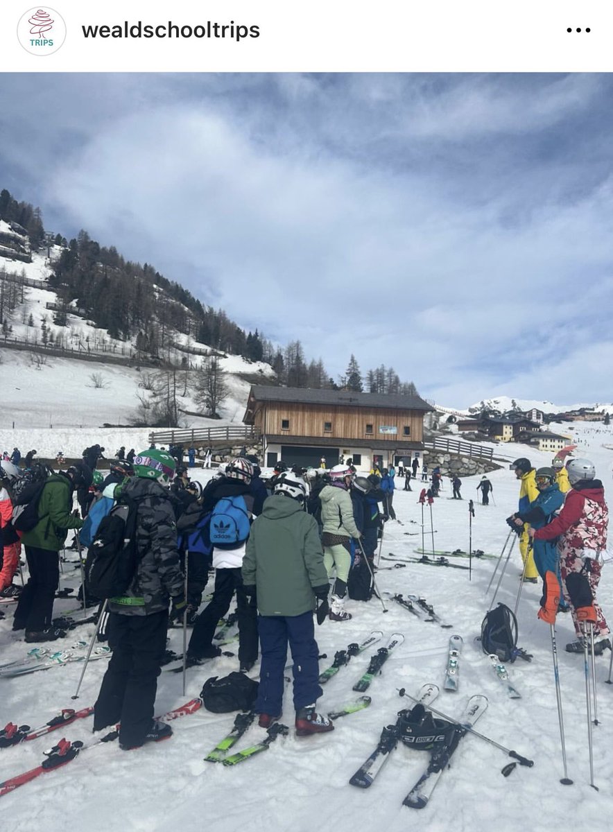 Obertauern Day 2 we are getting warm and ready. He we go!!! #proudoftheweald #opportunityandcommunity
