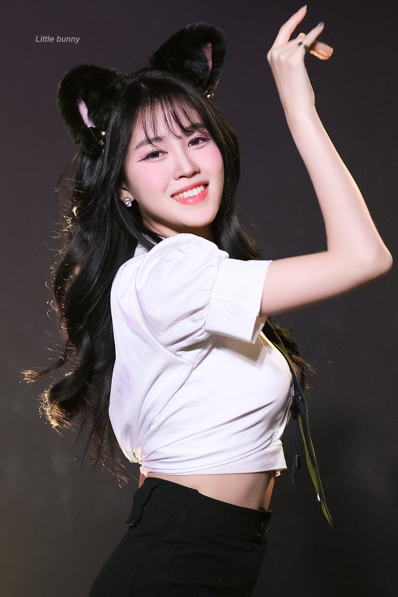 little_bunny_kr's tweet photo. 231217 TO MY ONLY1 IN TOKYO 1st HQ🐰

#아일리원 #ILY1 #アイリーワン #아라 #ARA #アラ 
#ILY1_NewChapter📷#MY_COLOR #Blossom 
#TO_MY_ONLY1_IN_TOKYO https://t.co/DPquR9wnLm