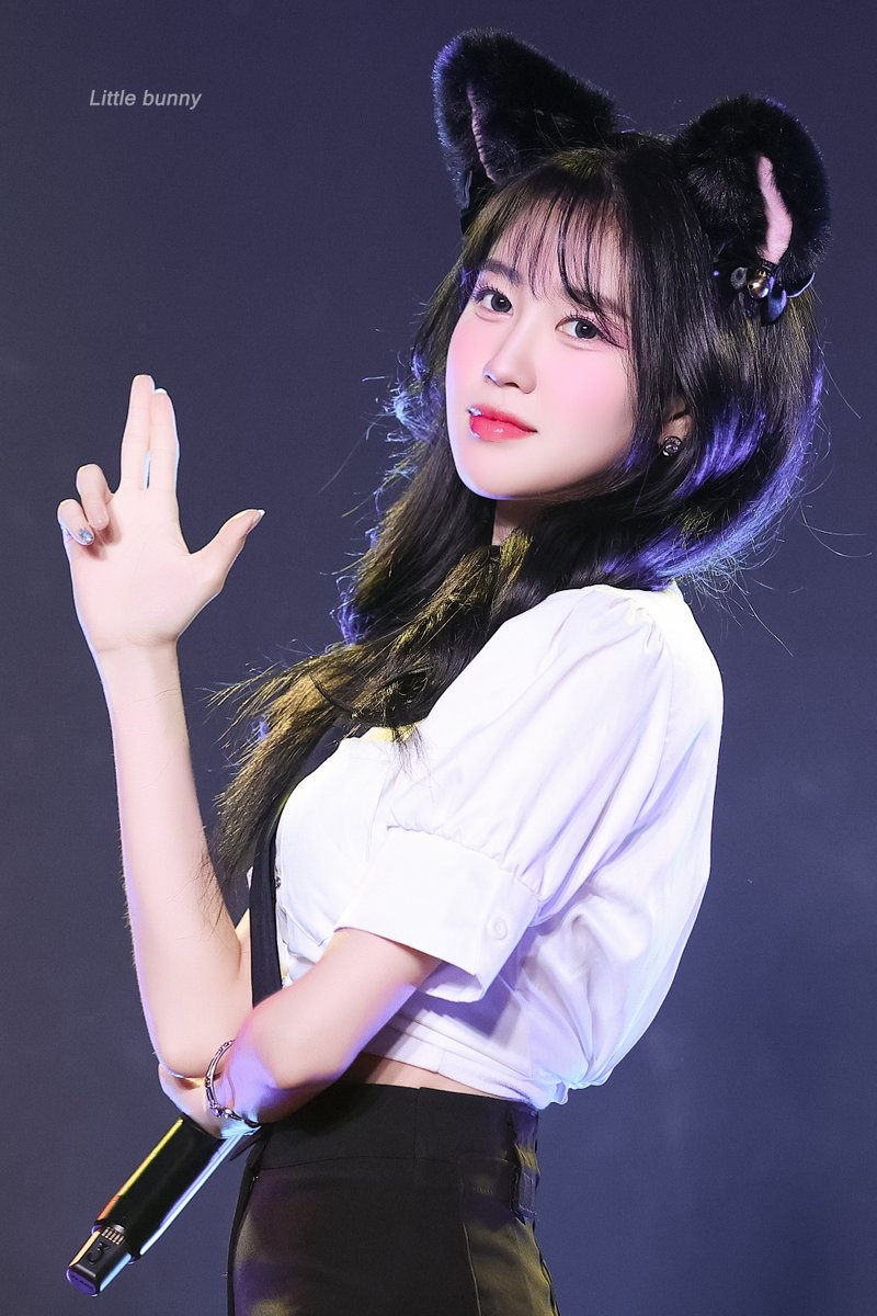 little_bunny_kr's tweet photo. 231217 TO MY ONLY1 IN TOKYO 1st HQ🐰

#아일리원 #ILY1 #アイリーワン #아라 #ARA #アラ 
#ILY1_NewChapter📷#MY_COLOR #Blossom 
#TO_MY_ONLY1_IN_TOKYO https://t.co/DPquR9wnLm