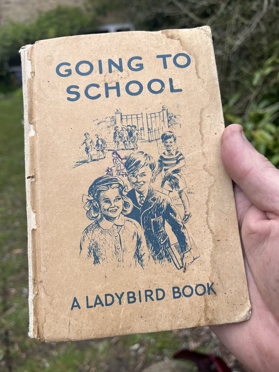 HeadteacherChat tweet media