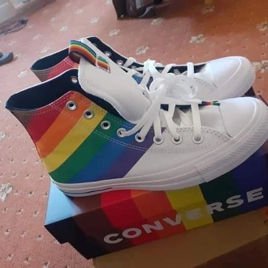 littlemissbumpr's tweet image. Some days are all about my favourite pair of shoes. 

#Converse #hitops