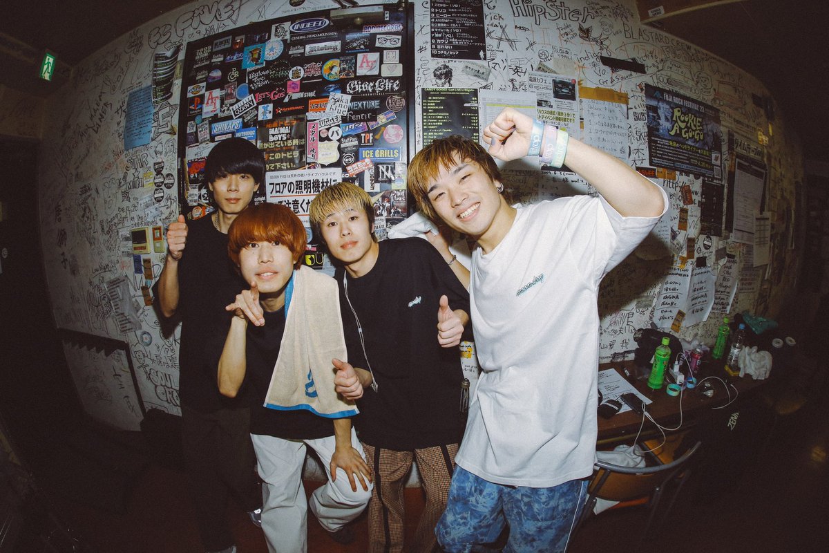 info_moondrop's tweet photo. 2024.3.31(sun)

3rd Full AL「君にみた季節」Release 
ワンマンツアー"前途洋々ラブストーリー"
@新潟GOLDEN PIGS RED

thank you!! sold out!!

10月の秋ツアーでも新潟来ます！
また必ず会いましょう🤝

📸@a2c1976 https://t.co/pKZnjeAaNA