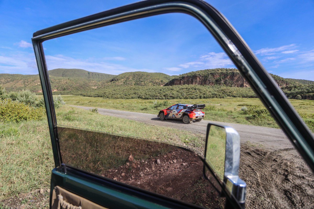 SafaricomPLC's tweet image. TUKO LIVE from Hells Gate for the exhilarating finale of the WRC 2024 Safari Rally🙌🏾🏎️💨. The thrill of the final stretch awaits as the rally drivers gear up to take on the last day with everything they’ve got!😎 #LifeElevated #SpeedElevated #ExperienceElevated #WRCSafariRally