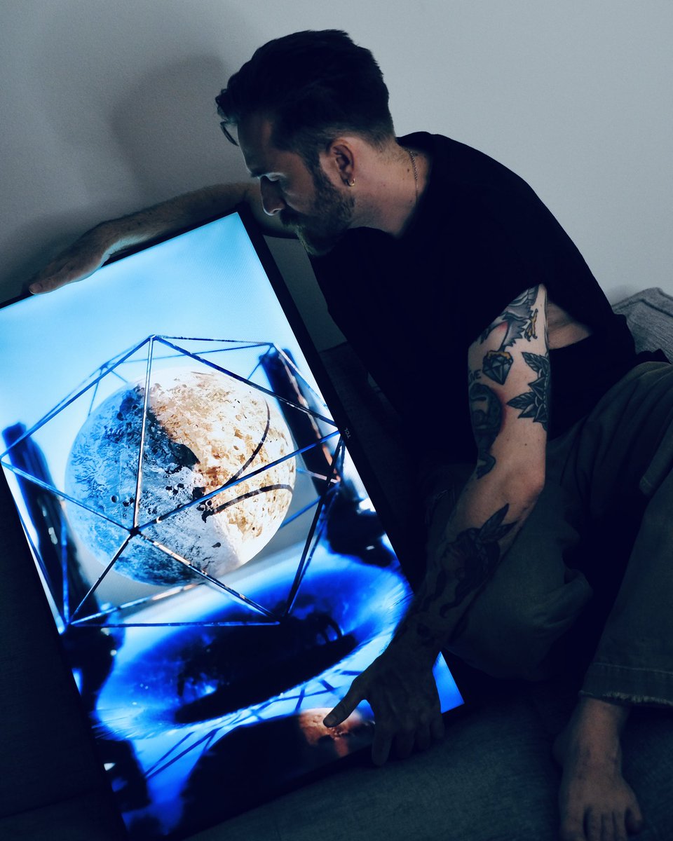 Happy Easter art lovers 🤍