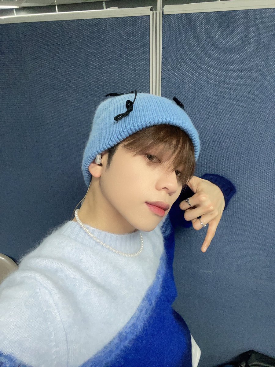 [🐲] CONGRATULATIONS LUCKY ✨🍀 Thank you for being lucky with us ANCHORS 🍀 Our lucky charms 🍀

#HORI7ON #호라이즌 #VINCI #빈치