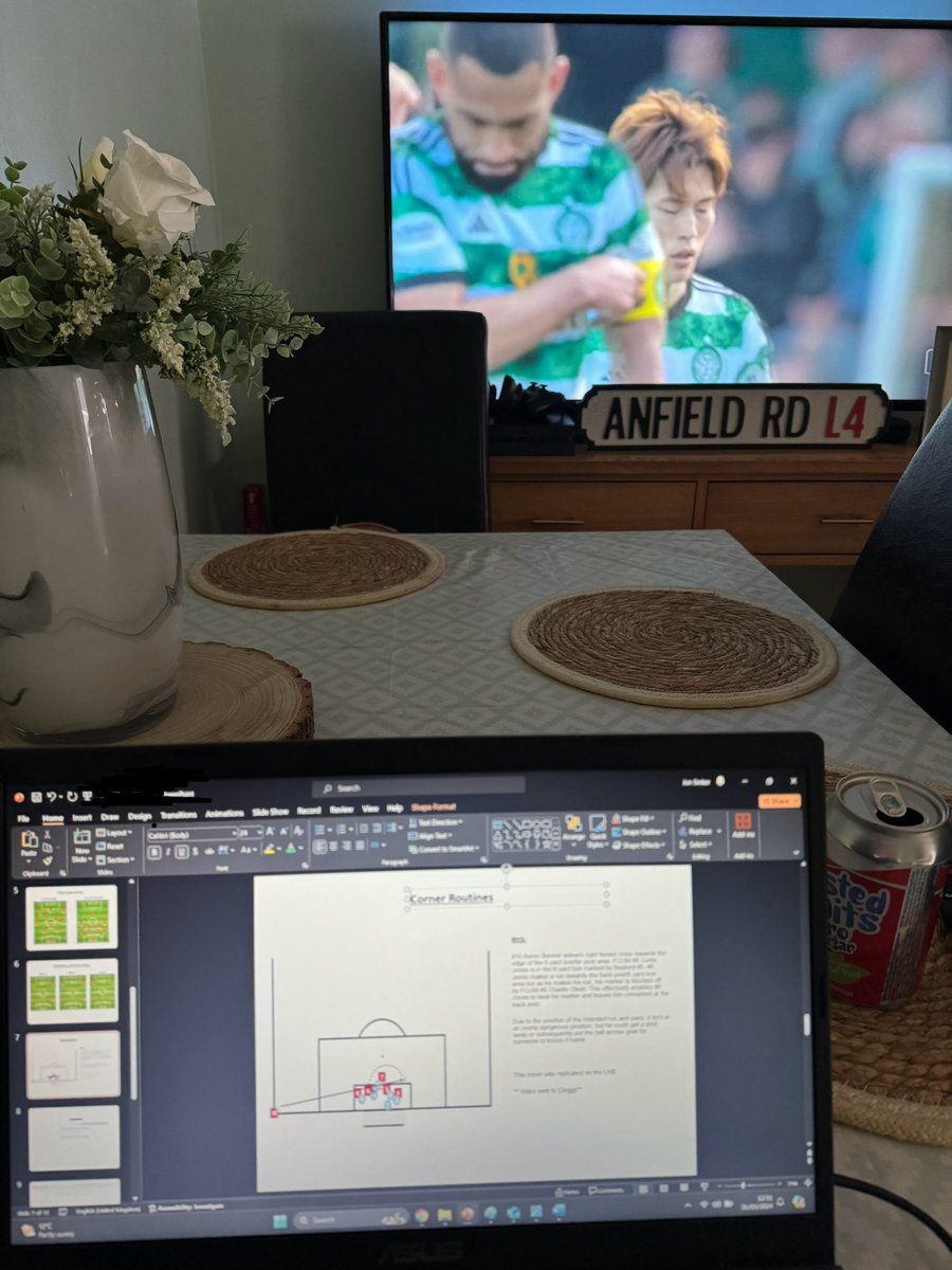 Jon_Sinker's tweet image. Report Writing with @skysports main event on till the death tonight! ⚽️👀👨🏻‍💻📊📈

#footballscouting #oppositionanalysis #nodaysoff