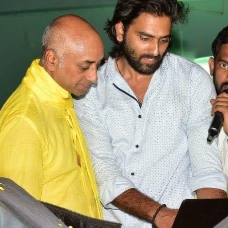 KrishnaManineni's tweet photo. “May the joy that you have spread in the past come back to you on this day. Wishing you a very happy birthday bava ❤️

@JayGalla 🎂 https://t.co/cHwHI0vpBq