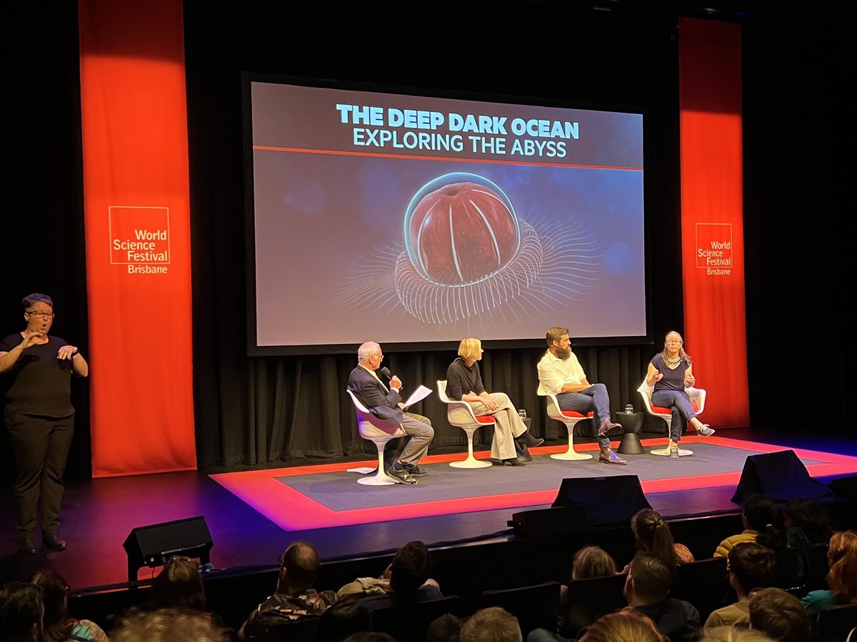 My debut at the #WSFB2024 on a panel discussion about the deep Ocean. Fun experience and enjoyed the opportunity to talk with @DrToddBond and @emilyjateff, facilitated by Robyn Williams from @ABCscience. Will be edited and come out as a podcast in the future.