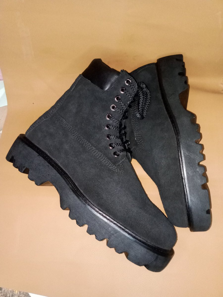 I keep getting better ...
Happy Sunday, fam!
Nerolandboots
#35,000 only
Location Kaduna state Nigeria
God wants us to be too lit 🔥🔥
#buyNaija
#BuyHandmade
#psquare #kaduna  #VictorAD
