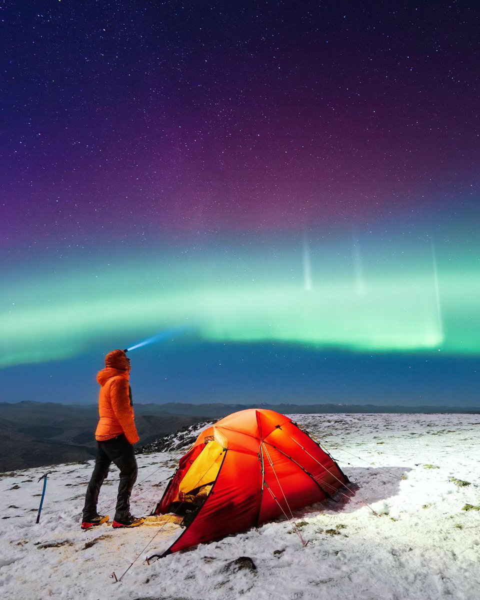 We love everything @skeapaul posts, in his words: 

Seems like an age since we had clear skies and some decent Aurora action!...This time last year on Aonach Mor.

Thanks for sharing! #StayBoundless