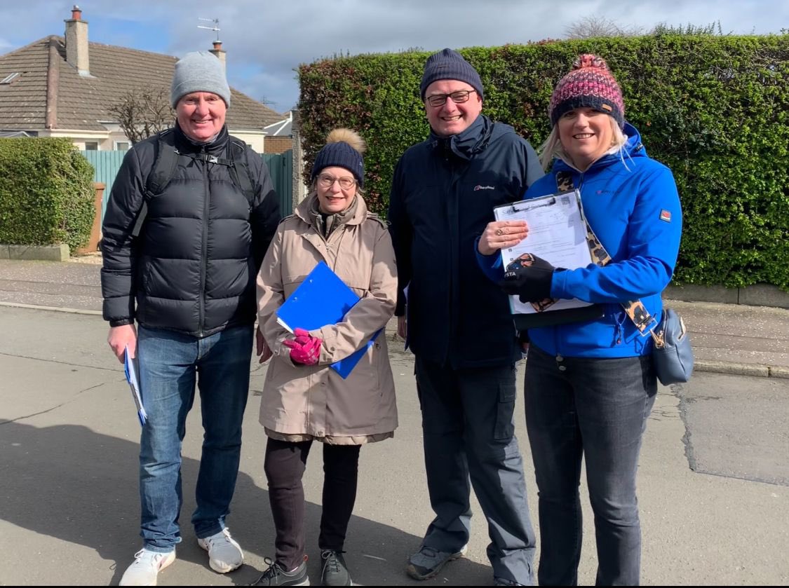 SueJWebber's tweet photo. 🗣️ Great to be out speaking to local residents across Edin South West this weekend with @EdinburghTories team! 

❌ People are tired of the SNP’s fixation on Indy &amp; want the focus brought back on Scotland’s real priorities. 

🚙 Potholes were the biggest topic of conversation! https://t.co/HGEEdPpyPN