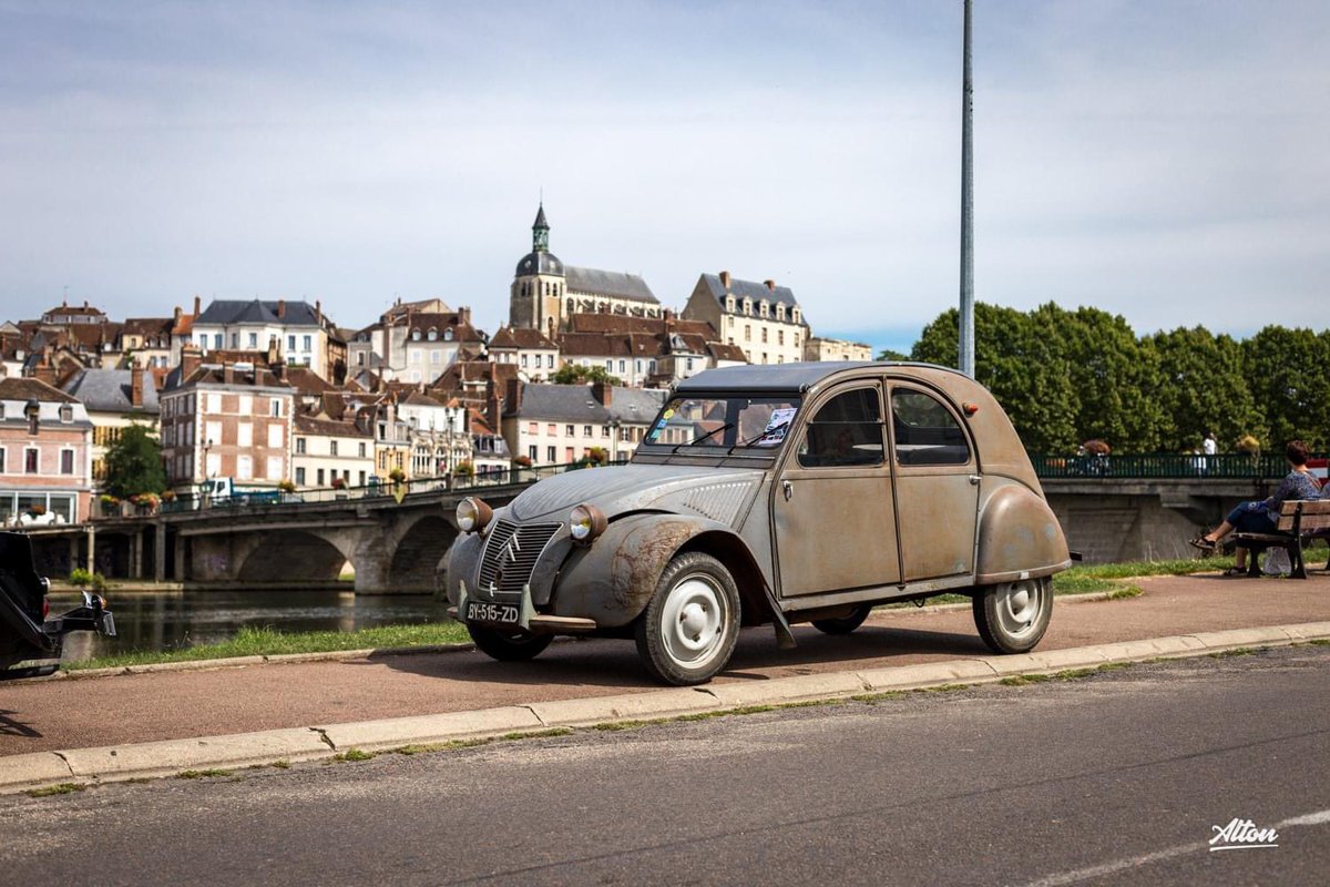 altongarage's tweet image. Ils avaient quoi vos parents quand vous étiez enfant ? 🧒
Une anecdote à nous raconter ? Faites nous rire et rêver !

Bon dimanche.

#citroen #citroen2cv #voitureancienne #voiturefrancaise