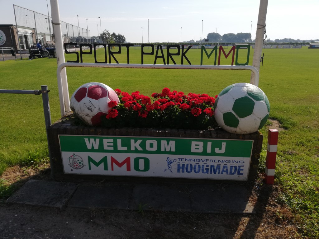 Amateurvoetballeiden tweet media