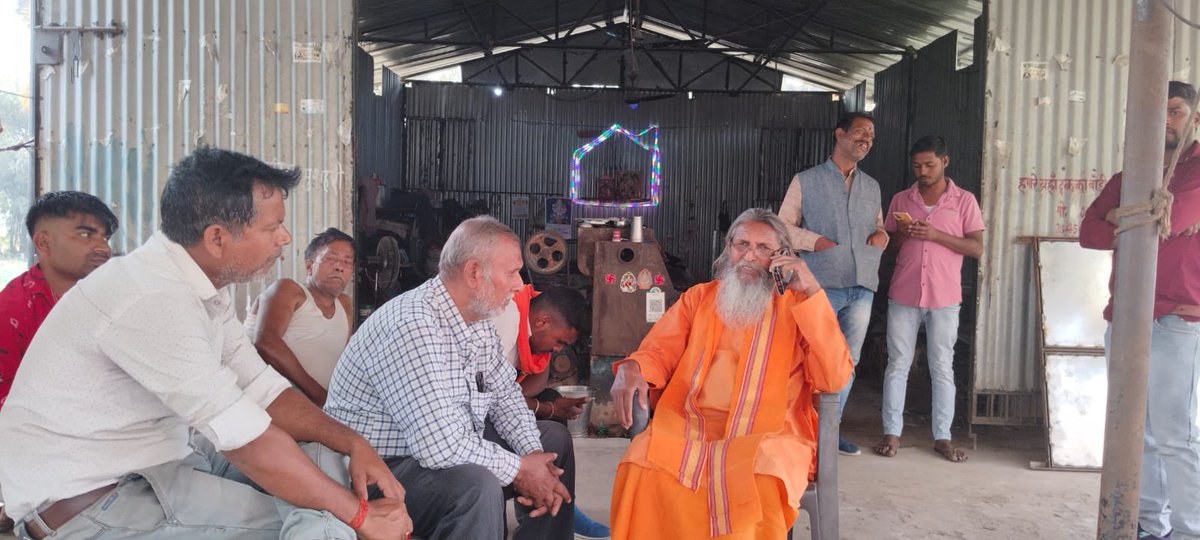 Chokar_baba's tweet photo. सारण लोकसभा के मकेर प्रखंड में जनसंपर्क किया। https://t.co/y2ypv6pqAi