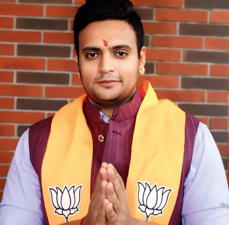 mepratap's tweet photo. ಮೈಸೂರು - ಕೊಡಗು ಲೋಕಸಭಾ ಕ್ಷೇತ್ರದ ಬಿಜೆಪಿ ಅಭ್ಯರ್ಥಿ ಮಾನ್ಯ ಶ್ರೀ ಯದುವೀರ್ ಕೃಷ್ಣದತ್ತ ಚಾಮರಾಜ ಒಡೆಯರ್ ರವರಿಗೆ ಜನ್ಮದಿನದ ಹಾರ್ದಿಕ ಶುಭಾಶಯಗಳು. https://t.co/9JqBES5f8r