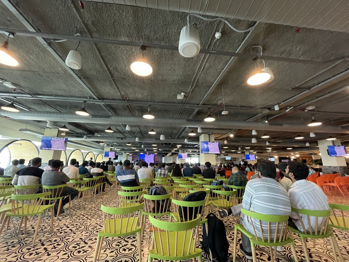 Awesome day at @awscloud (AWS)  Community Day at Bengaluru.

Deep dives into serverless architecture and many more. 

Huge thanks to @awsugblr for organising this wonderful event 
@MongoDB @SnowflakeDB @serverlessguru @newrelic 

#acdblr2024 #aws #cloudlearning
#devops