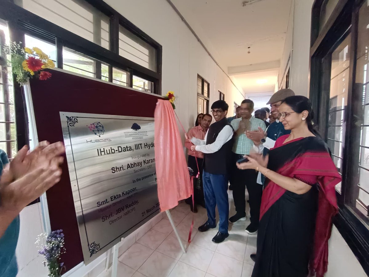 karandi65's tweet photo. The iHub-Data @iiit_hyderabad , set up with support from the @IndiaDST, has been nurturing many innovative technologies.

iRASTE in Nagpur is India's first initiative to integrate #AI for road safety, along with a GenAI-based driving simulator, to reduce the chances of road fatalities in scenarios specific to driving in India.

The hub works on healthcare and mobility and has developed an #AI-based early oral #cancer screening, and a live dashboard to identify genomic hotspots. An oral cancer app has been developed that is now being used in the field as a pre-screening tool in rural parts of Northeast India, where it has benefited more than 3,500 individuals, in partnership with @Bioconlimited  and Vishnu Dental College.

Another significant milestone is the IDEA Lab that I inaugurated during my short visit, which can facilitate translational research in the fields of healthcare, mobility, and data foundation. A total of 52 India-specific datasets covering smart mobility, healthcare, and smart city buildings' IoT are available on the data foundation platform. This unique data collection is available for R&D and startups to build new data-driven solutions. They are also creating the largest collection of India Pathology Data (IPD) and Cardiovascular Data (CVD).