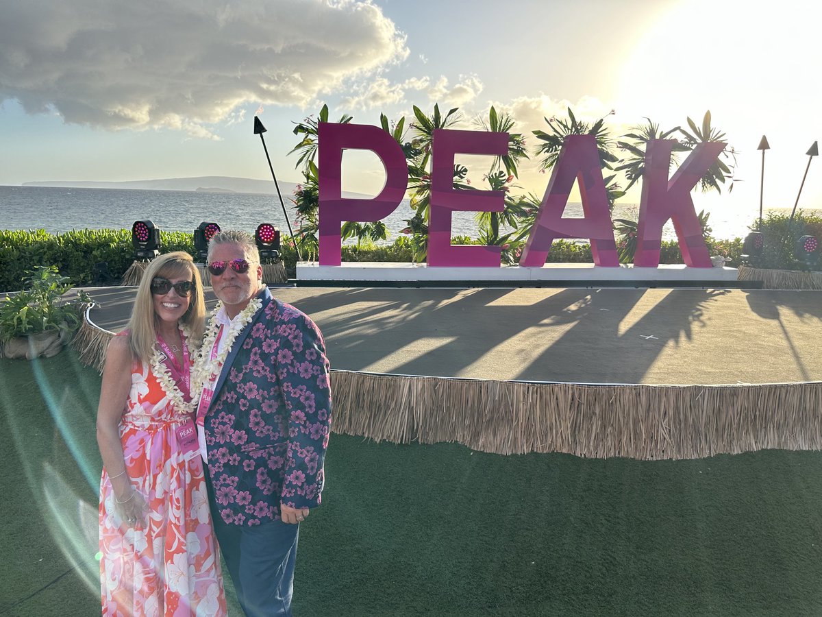 Thank you so much T-mobile for an incredible experience!! 🌺💗 #Peak24