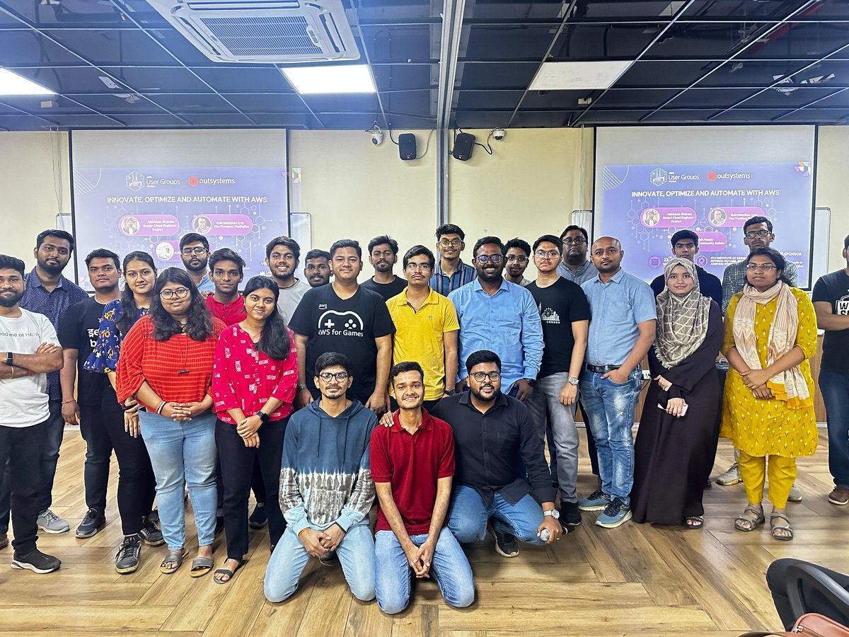 315rohanM's tweet photo. Awesome event wrapped up at @awsugmum with lots of learning from industry experts🎉🎉 

Summay of the event🎤
🛠️ Architecting in the cloud with  @acloudpotato
🚀 Deep dive into Karpenter for @awscloud EKS by @Yashpimple22 
📱Agile app development with @OutSystems by @thesubuiyer https://t.co/kCiLSnacAv