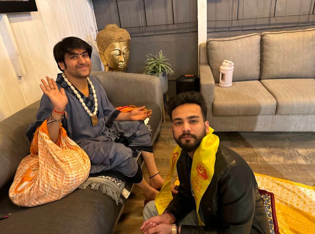 SajbarSingh's tweet photo. Jai Shree Ram 🙏🙏🙏
#ElvishArmy𓃵 #ElvishaYadav 
#ElvishAmry #Sanatani #Hindu 
#ram
# हैपी होली सारा भैयाना
#राम राम भाई सराया ने। जय हिन्द जय भारत https://t.co/Kjqw7mLsXr