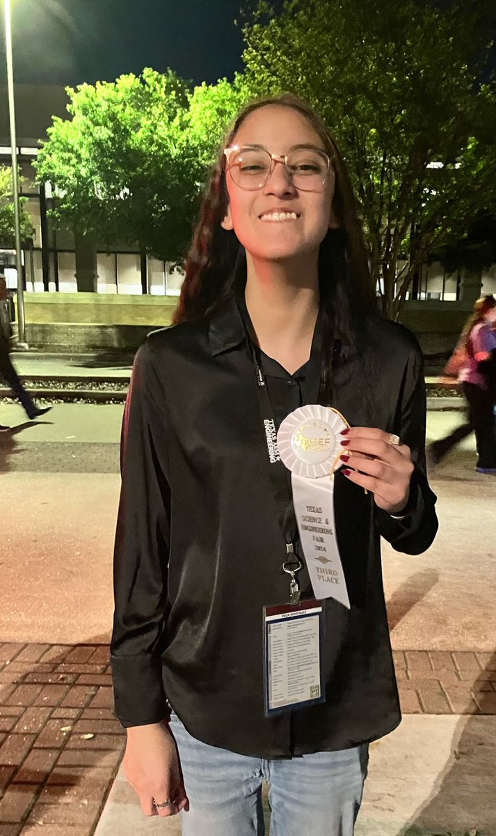 🎉 Huge congratulations to RMS Rebel Allison Cuellar for dominating at the Texas State Science & Engineering Fair in the category of Biomedical Engineering. Your passion and hard work is truly inspiring. 🌟 @NPayne6th @MCadena_YISD @LouisaYISD @vsram26 @BrendaChR1 #TXSEF