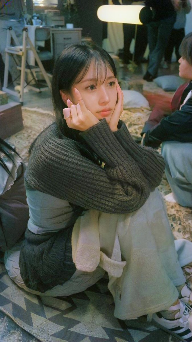 AeD_ZIP's tweet photo. Chaeyoung's 📸 

#MINA #미나 #TWICE https://t.co/EvAiKL5KsH