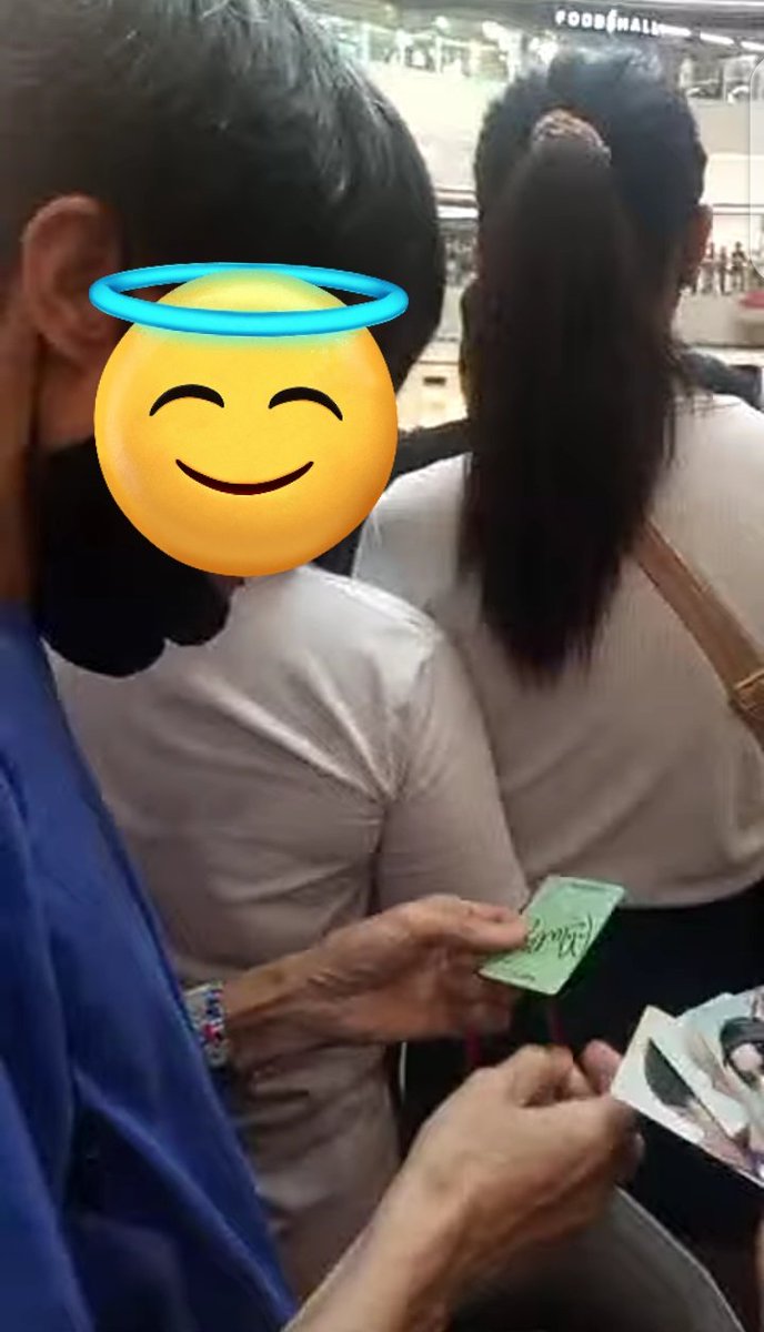 aintbean's tweet photo. hoy ang cute ni tatayyyy, nanalo siya ng vip super lucky lucky luckyyyyyyyyy, congrats tatay!! btw he's 63 or 64 na raw sooo cuteeeeeeee

SM NORTH FEELING LUCKY

#HORI7ONallOut
#HORI7ON #HORI7ON_JEROMY
#JEROMY
@HORI7ONofficial https://t.co/MSovslnJGt