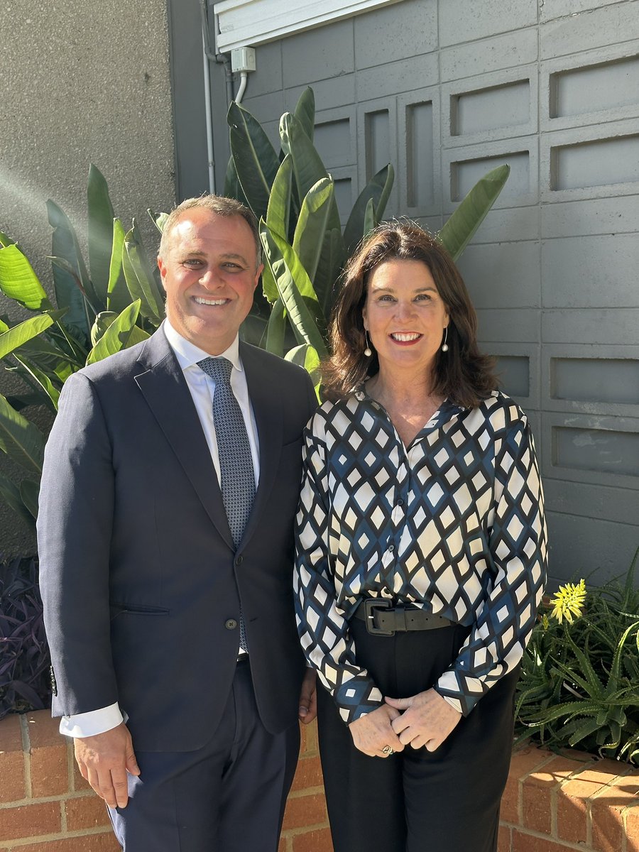 LiberalVictoria's tweet photo. Congratulations to Tim Wilson who has been selected as the Liberal Party’s candidate for Goldstein for the next Federal Election. https://t.co/CXZeVtkTs1